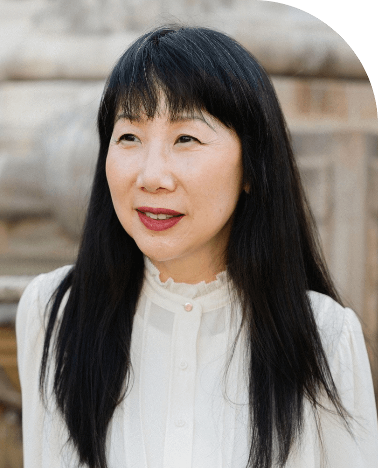 May Tien - Kaiwhakahaere Whakawhitianga Kōrero